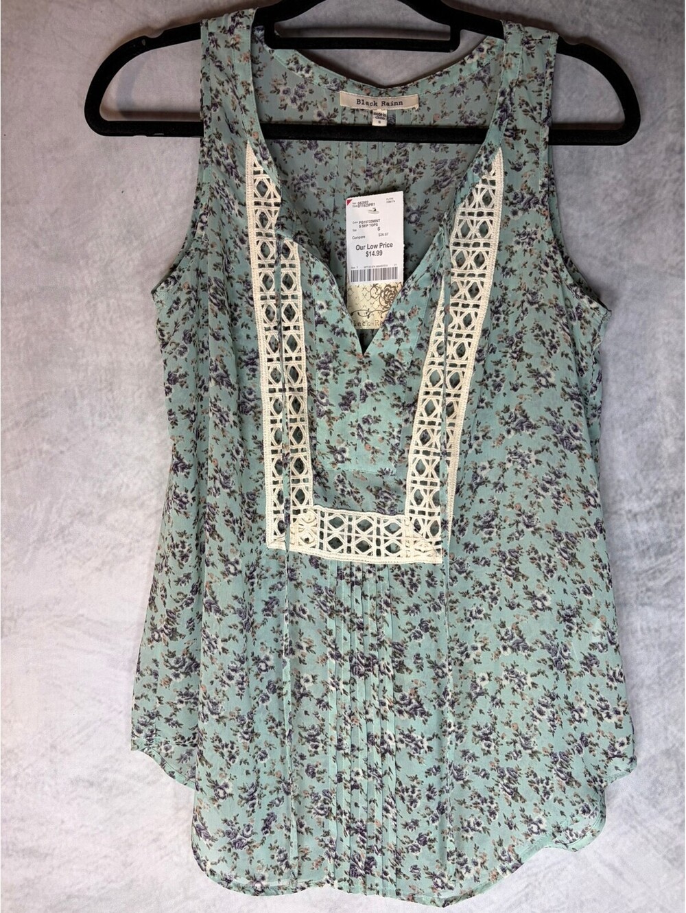 Black Rainn Womens Small Mint/Aqua Floral Sleeveless Crochet Trim Blouse NWT